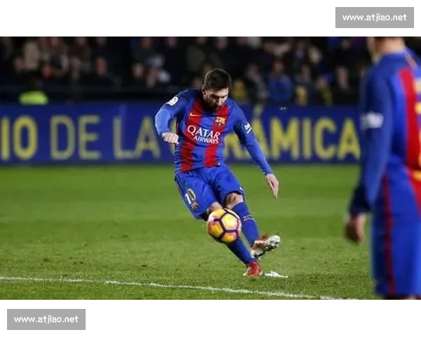 任意球技巧全面解析 打破防线的必杀武器与战术运用